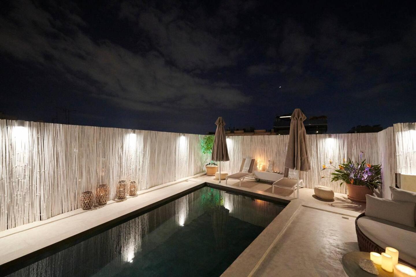 Ma Maison No5 Penthouse Loft, Private Heated Pool, Acropolis View, Ultra High Speed Internet 300 Mbps, Short Walk To Acropolis, Parking Upon Request, 1' From Metro 아테네 외부 사진