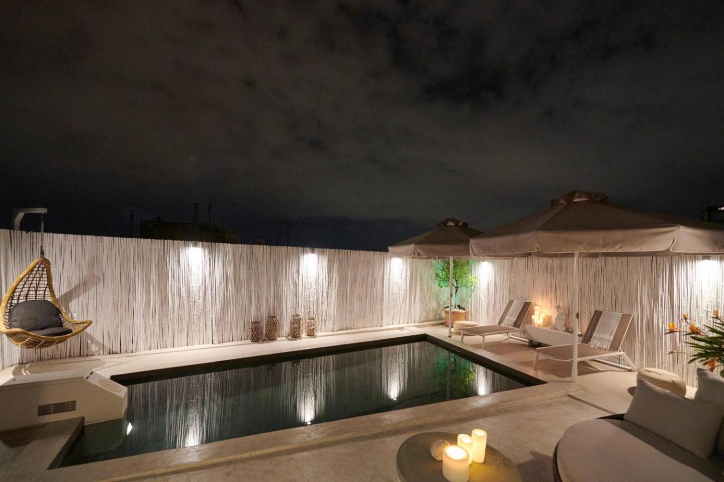 Ma Maison No5 Penthouse Loft, Private Heated Pool, Acropolis View, Ultra High Speed Internet 300 Mbps, Short Walk To Acropolis, Parking Upon Request, 1' From Metro 아테네 외부 사진