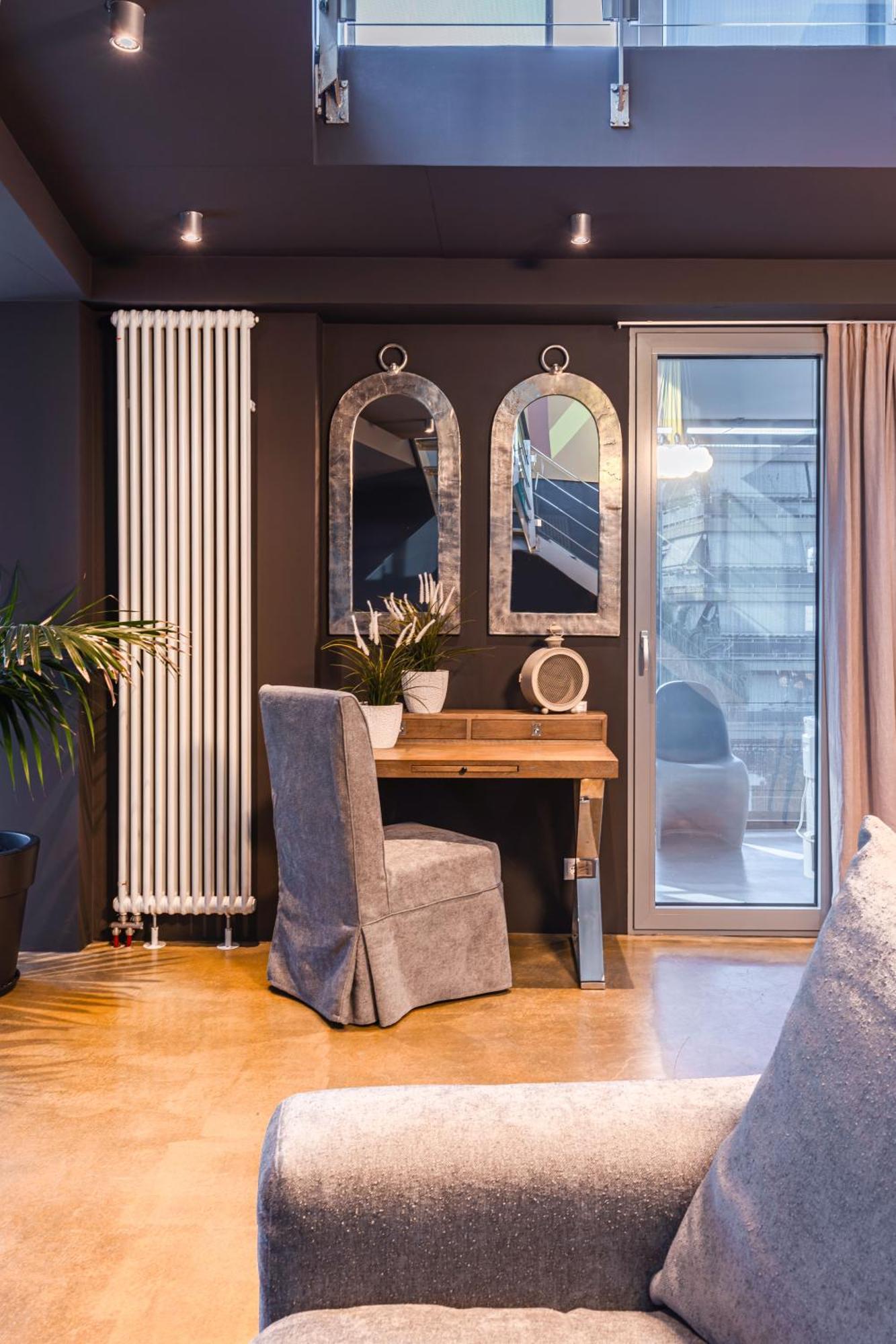 Ma Maison No5 Penthouse Loft, Private Heated Pool, Acropolis View, Ultra High Speed Internet 300 Mbps, Short Walk To Acropolis, Parking Upon Request, 1' From Metro 아테네 외부 사진