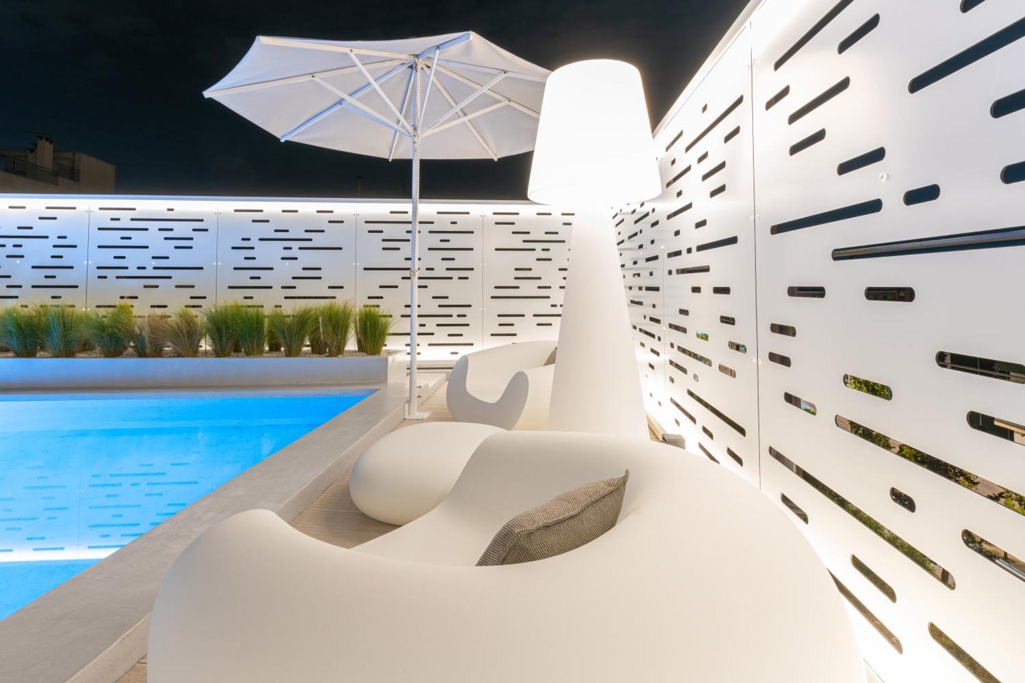 Ma Maison No5 Penthouse Loft, Private Heated Pool, Acropolis View, Ultra High Speed Internet 300 Mbps, Short Walk To Acropolis, Parking Upon Request, 1' From Metro 아테네 외부 사진
