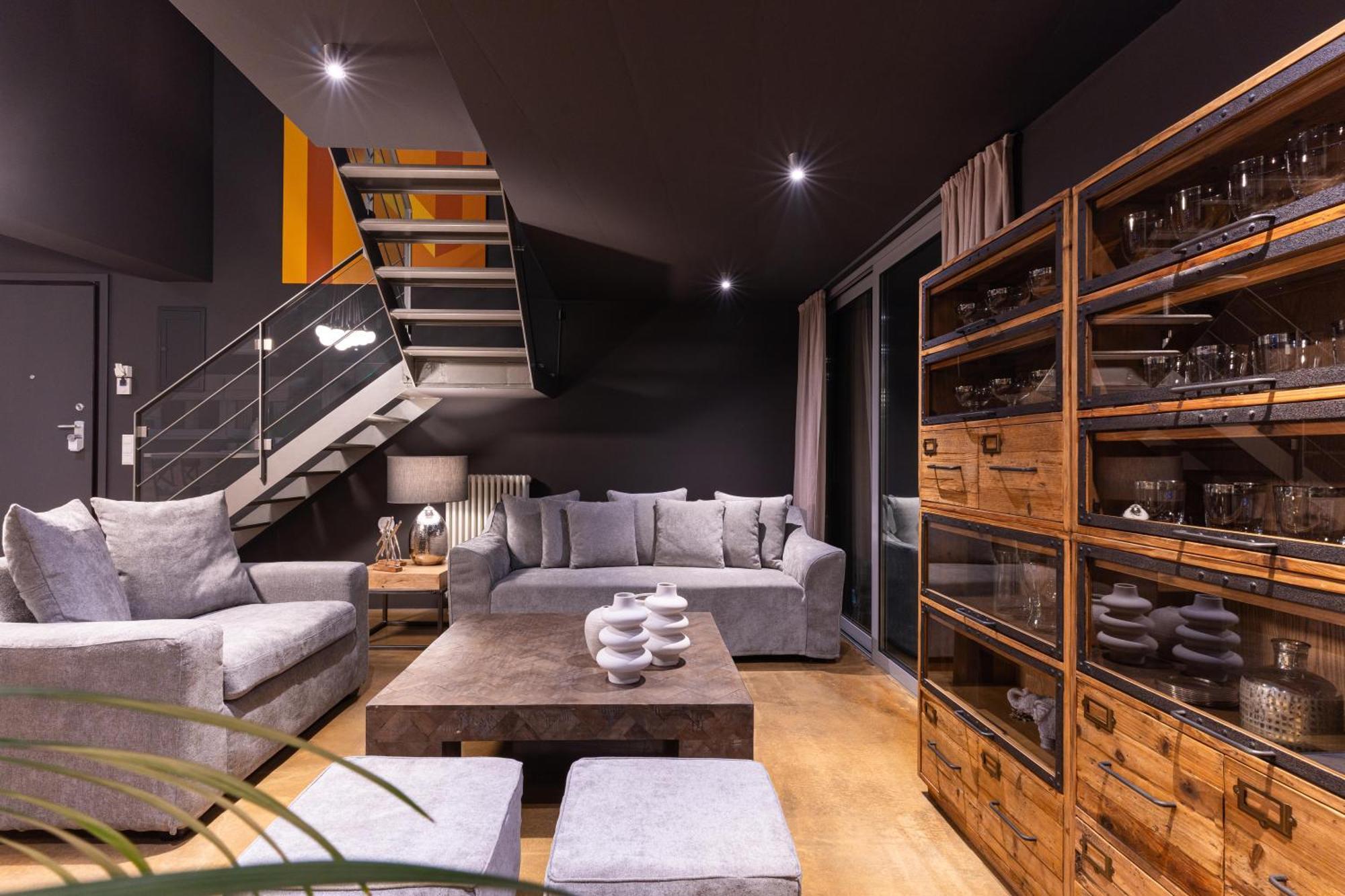 Ma Maison No5 Penthouse Loft, Private Heated Pool, Acropolis View, Ultra High Speed Internet 300 Mbps, Short Walk To Acropolis, Parking Upon Request, 1' From Metro 아테네 외부 사진